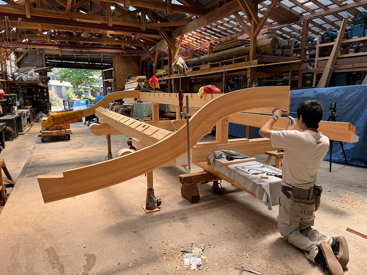 横川さん参考画像01 作業風景